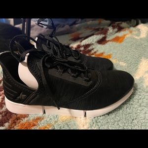 Reebok DailyFit Women’s Walking Shoes-Size 8